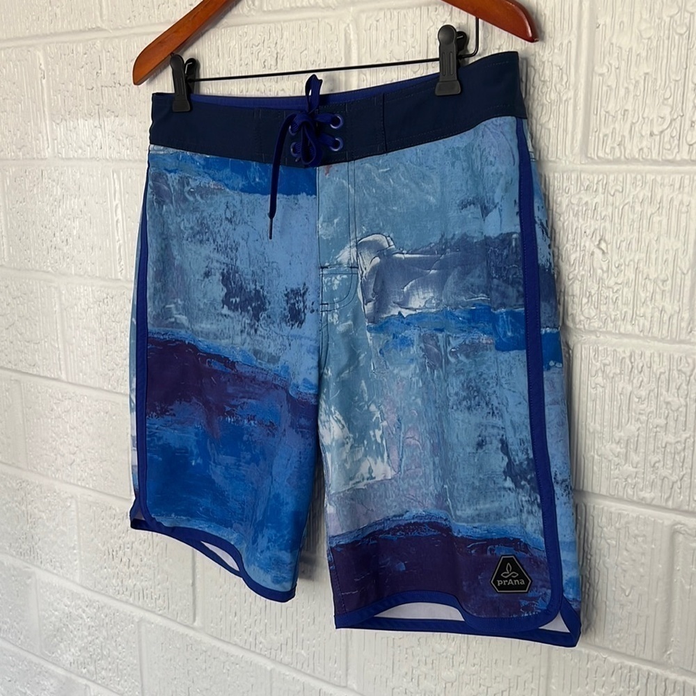 Prana Men’s High Seas BOARDSHORTS - Size 32” waist - Picture 4 of 10